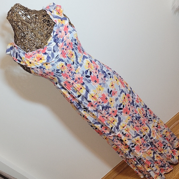 Ingrid & Isabel Smocked Long Sleeve Maternity Maxi Dress